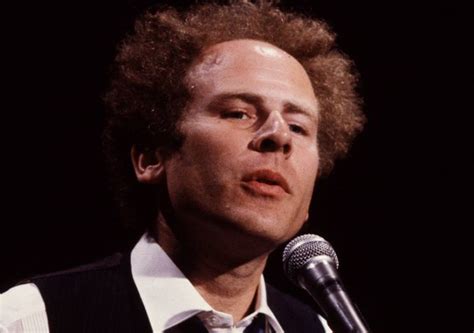 Is Art Garfunkel Gay? — 深入探究其背后的话题与观点